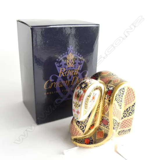 Royal Crown Derby paperweight 'Old Imari Snake'